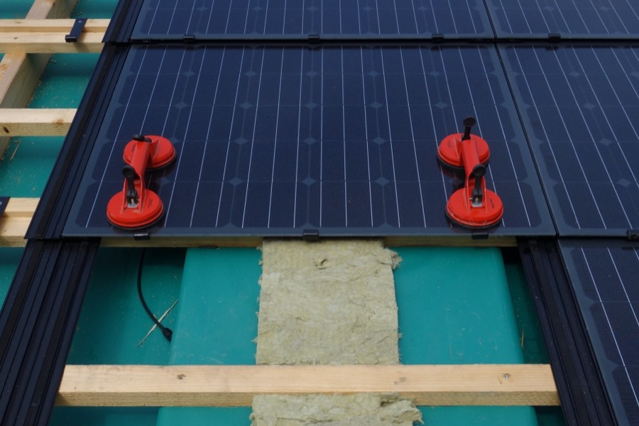 Montage der Photovoltaik-Module